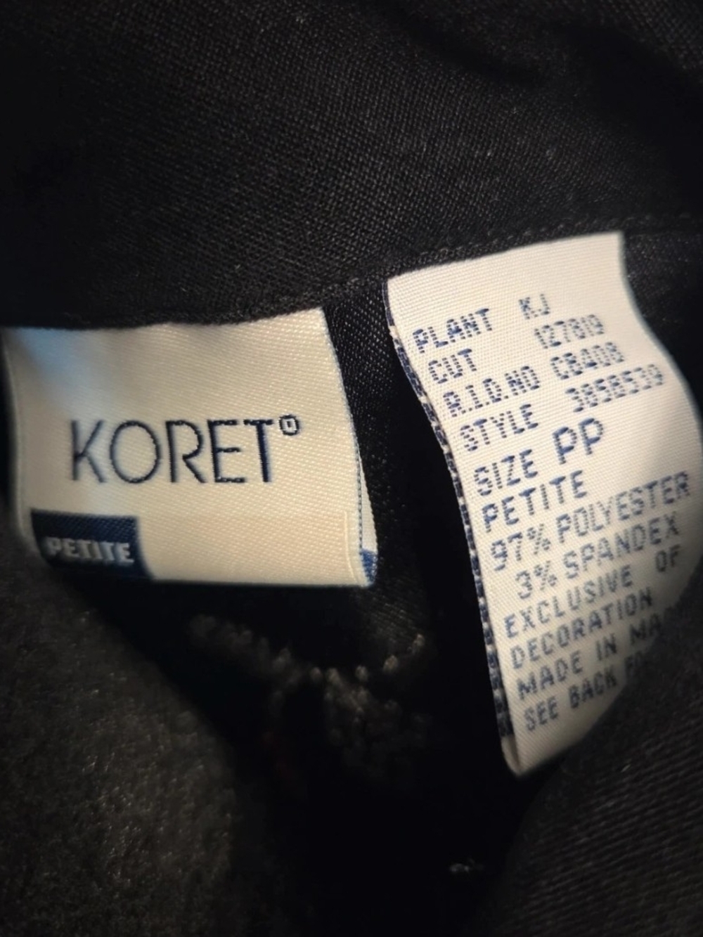 Koret Black Button-Front Jacket with Red & Pink Embroidery - Picture 6 of 6